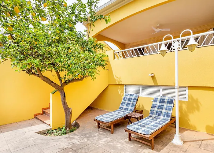 Family-Friendly Beach House Ideal For Holidays & Workers At Beach Sagunto Valencia