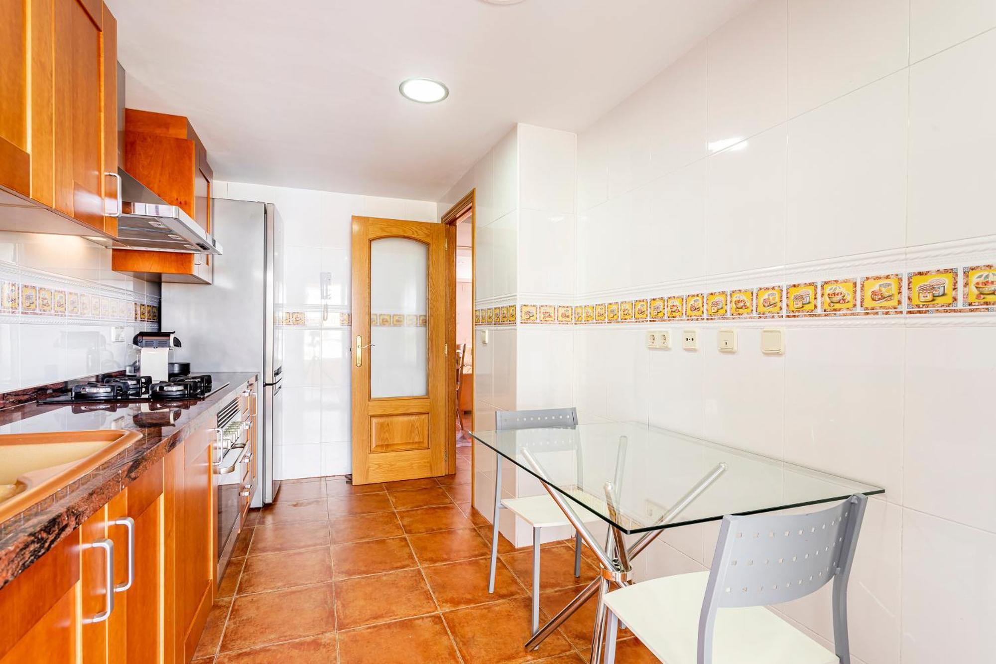 Family-friendly House Ideal For Holidays & Workers At Valencia *